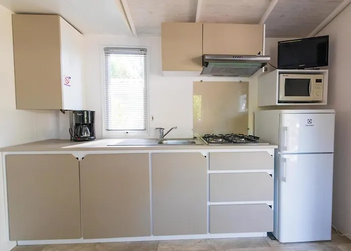 Vitamin Dieppe Camping